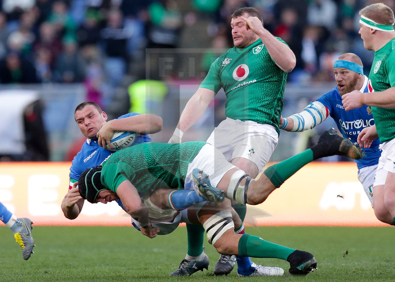 Guinness Sei Nazioni 2019, Round 3, Roma, Stadio Olimpico, 24/02/2019, Italia v Irlanda. david sisi placcato da Ultan Dillane. foto roberto bregani