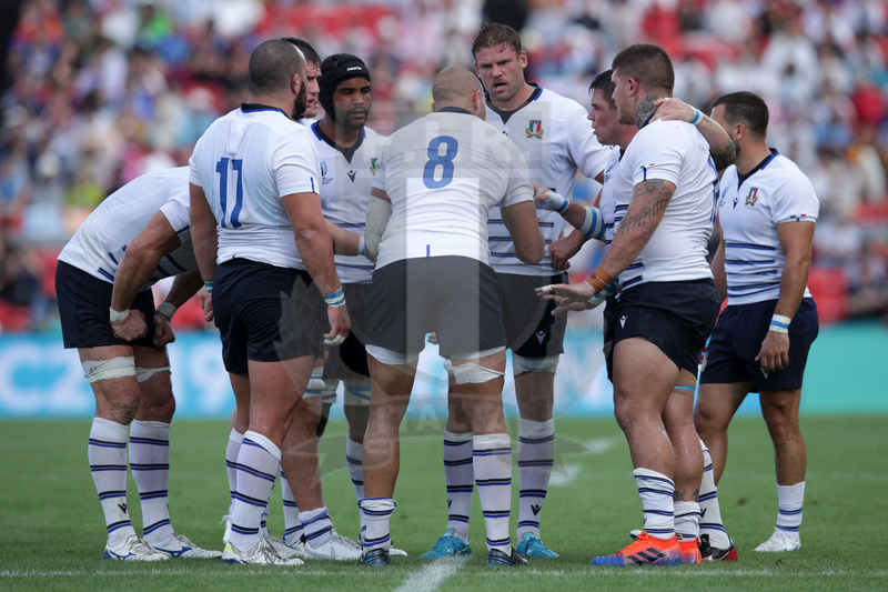 Rugby World Cup 2019 Giappone, Higashi Osaka Hanazono Rugby Stadium 22/09/2019, Italia v Namibia, Azzurri a consulto da Sergio Parisse. Giuseppe “Pino” Fama/CFP