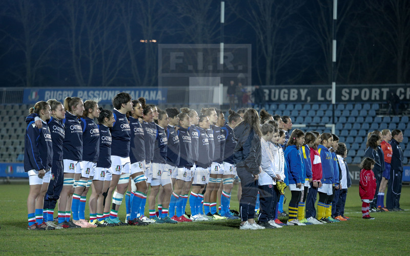 Guinness Sei Nazioni 2019 Donne, Round 3, Parma, Stadio Lanfranchi, 23/02/2019, Italia Donne v Irlanda Donne. Lo schieramento delle azzurre per la cerimonia degli inni nazionali. Foto Roberto Bregani/Fotosportit