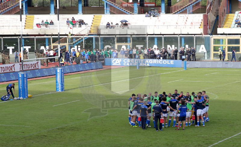 Credit Agricole Cariparma Test Match 2017, Catania, Stadio Massimino, 11-11-2017, Italia v Fiji. Gli azzurri in cerchio. Foto: Roberto Bregani / Fotosportit