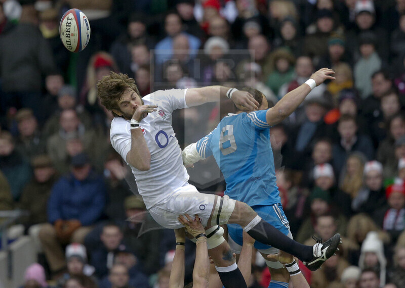 RBS 6 Nazioni 2013, Londra, Twickenham Stadium, 10-03-2013, Inghilterra v Italia. Geoff Parling  conquista l\