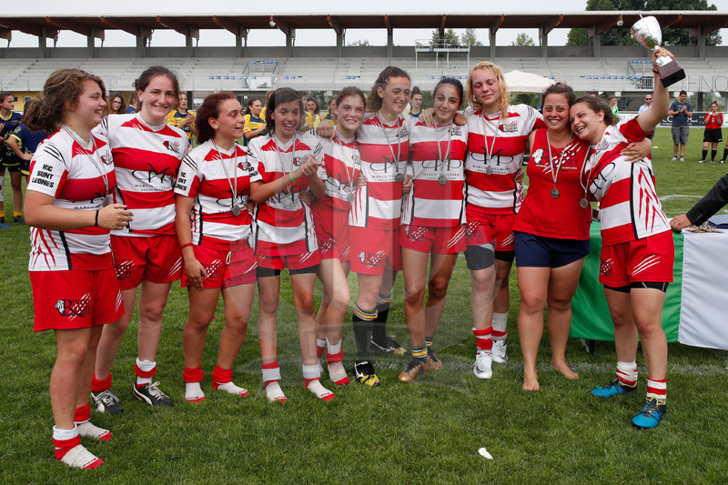 Finali Trofeo Interregionale U16 e Coppa Italia Femminile Seniores Femminile "Trofeo Rebecca Braglia", Calvisano (BS), Pata Stadium, 2-3 Giugno 2018. Le ragazze del Rivoli festeggiano il secondo posto nel Trofeo Interregionale Under 16. Foto: Roberto Bregani @ fotosportit