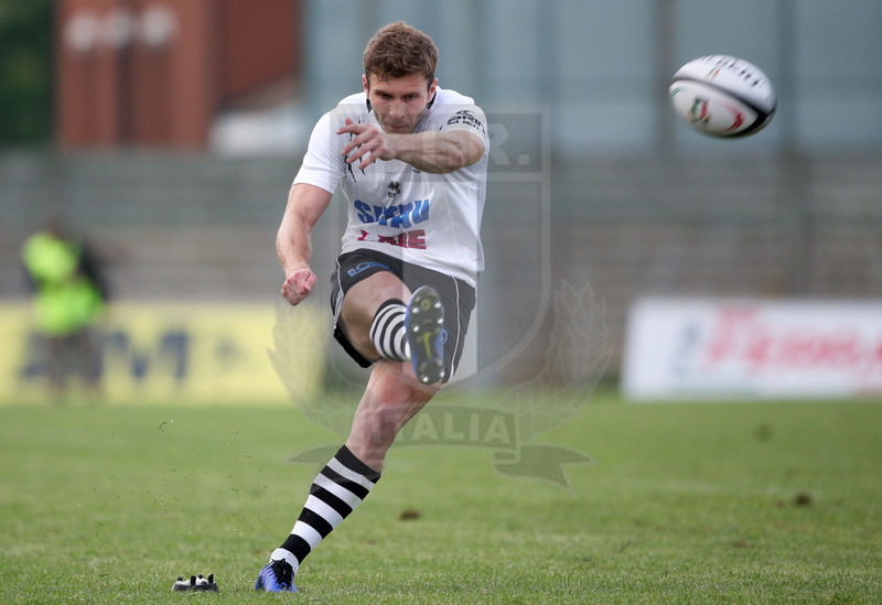Rugby, Finale Serie A, Piacenza, Stadio Beltrametti, 9/06/2019, SITAV Lyons Piacenza v HSB Rugby Colorno. Mathieu Guillomot trasforma un calcio di punizione. Foto Roberto Bregani/Fotosportit.