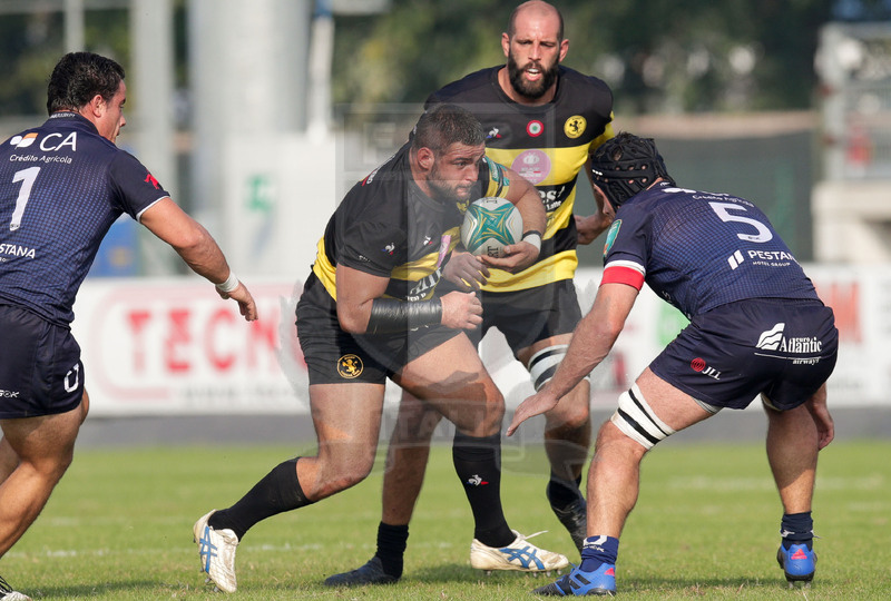 Continental Shield 2017-2018, Viadana, Stadio Zaffanella, 14-10-2017, Rugby Viadana v Cdul. Nicola Breglia attacca Joao Lino. Foto: Roberto Bregani/ Fotosportit