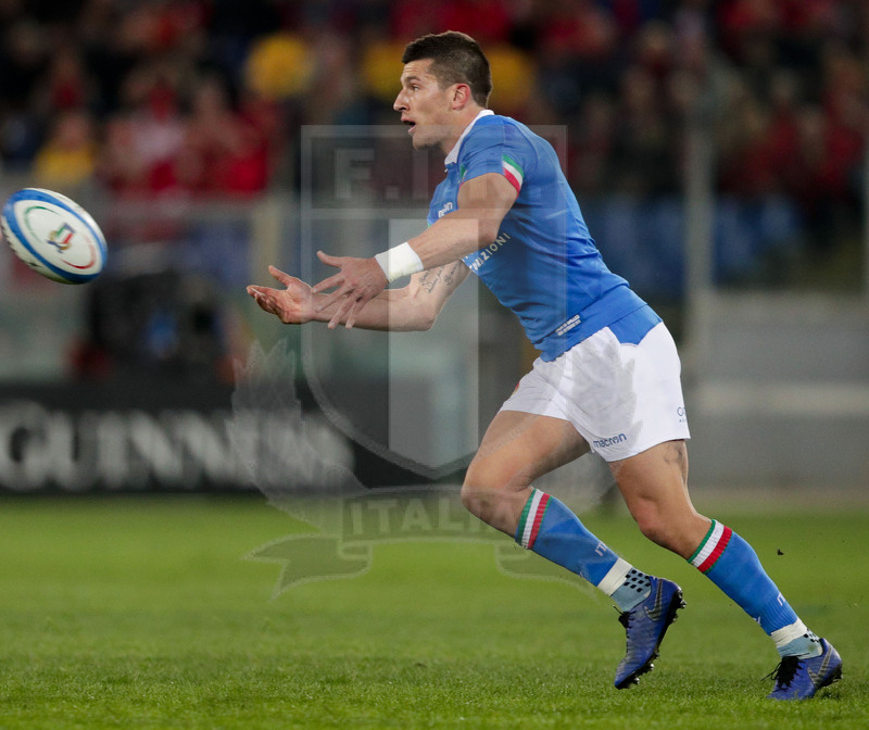 Guinness Sei Nazioni 2016, Round 2, Roma, Stadio Olimpico, 9/02/2019, Italia v Galles. Tomasp Allan apre palla. Foto Roberto Bregani/Fotosportit