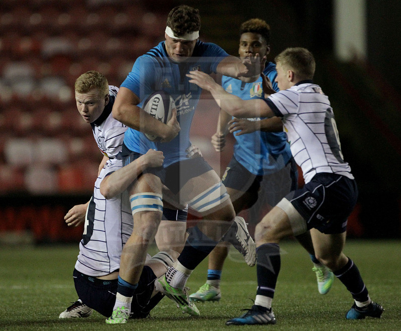 RBS Sei Nazioni 2017, Cumbernauld, Broadwood Stadium 17/03/2017, Scozia U20 v Italia U20, Giovanni Licata difende palla. Foto Daniele Resini/Fotosportit
