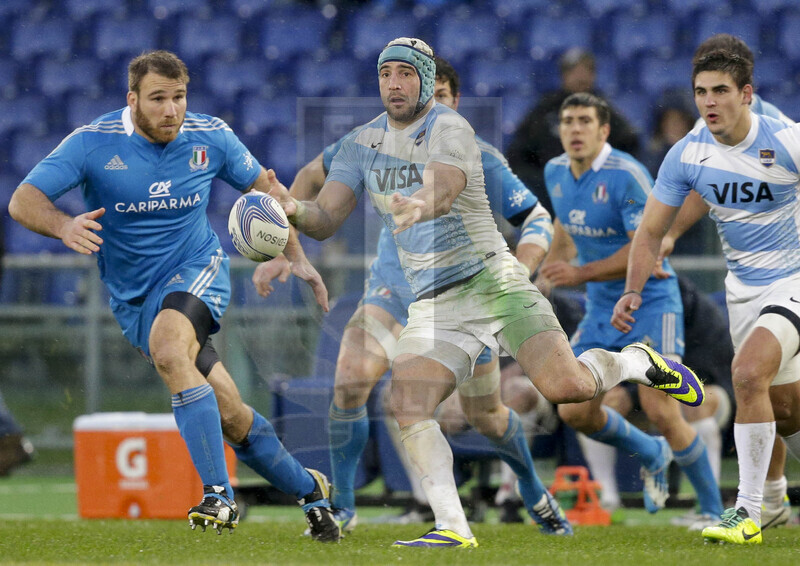 Cariparma Test Match 2013, Roma, Stadio Olimpico, 23-11-2013, Italia v Argentina. Juan Manuel Leguizamon apre l\