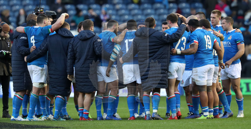 Guinness Sei Nazioni 2018, Round 1, Edimburgo, Murrayfield 02/02/2019, Scozia v Italia, il cerchio degli Azzurri a fine match. Foto Daniele Resini/Fotosportit