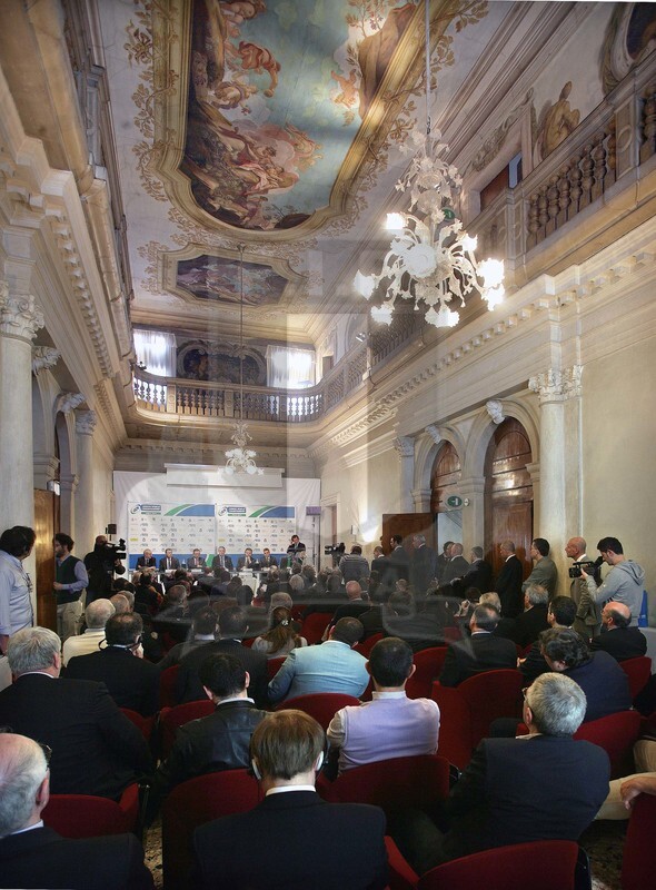 Presentazione del Irb Junior Championship Italy 2011, Unindustria Treviso 2011/03/30, la sala gremita dell\