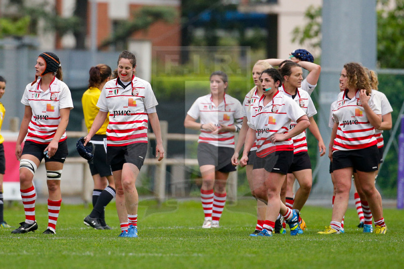 Finale Campionato Serie A Femminile Rugby 2014-2015, Parma, Stadio Lanfranchi, 23-05-2015, Monza Rugby 1949 v Valsugana Rugby Padova. La delusione delle ragazze del Monza Rugby al termine della partita. Foto Roberto Bregani.