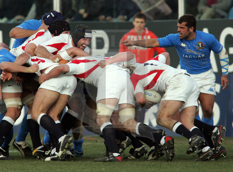 Rbs Sei Nazioni 2006, Roma, stadio Flaminio 11/02/2006, Italia v Inghilterra, drive inglese. Ongaro controlla. Foto Daniele Resini/Fotosportit
