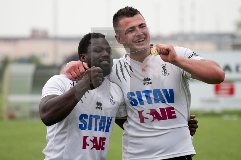 Rugby, Finale Serie A, Piacenza, Stadio Beltrametti, 9/06/2019, SITAV Lyons Piacenza v HSB Rugby Colorno. I giocatori del Sitav Lyons Piacenza festeggiano al termine dell\