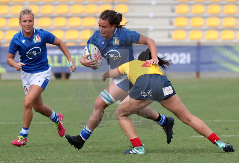Rugby World Cup 2021 Women, Qualifier, Parma, stadio Lanfranchi 25/09/2021, Italia Donne v Spagna Donne, Valeria Fedrighi affrontata da Margarita Rodriguez. Foto Daniele Resini/Fotosportit