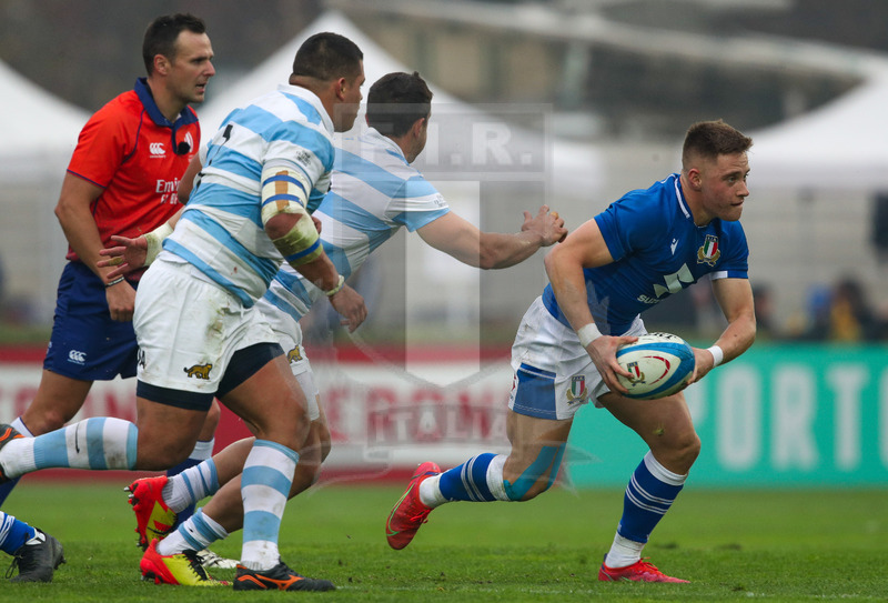 Autumn Nations Series 2021, Treviso, Stadio di Monigo, 13-11-2021, Italia vs Argentina. Stephen Varney apre palla. Foto: Roberto Bregani/Fotosportit