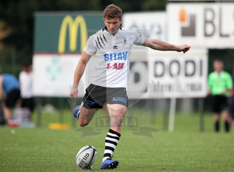 Rugby, Finale Serie A, Piacenza, Stadio Beltrametti, 9/06/2019, SITAV Lyons Piacenza v HSB Rugby Colorno. Mathieu Guillomot trasforma un calcio di puniziome. Foto Roberto Bregani/Fotosportit.