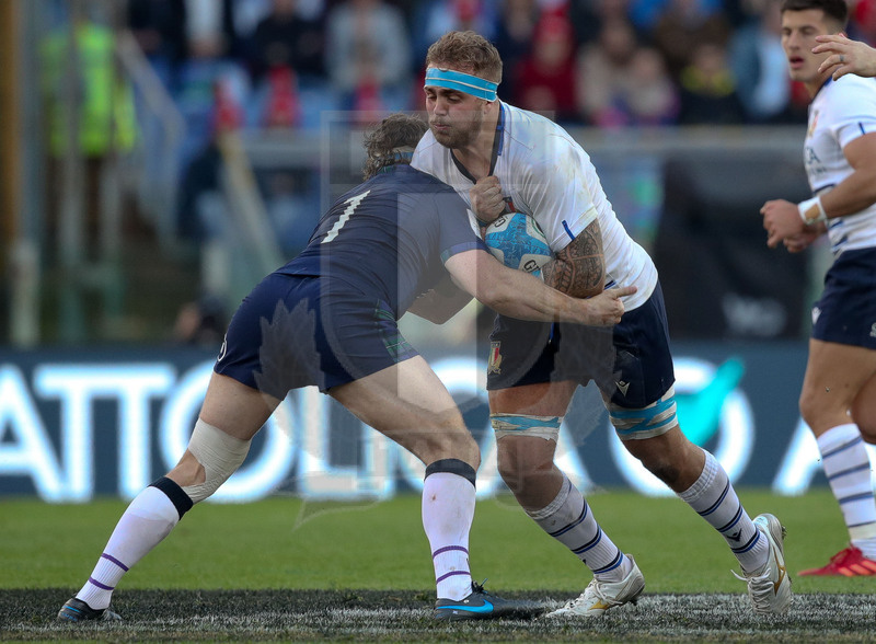 Guinness Sei Nazioni 2020, Round 3, Roma, Stadio Olimpico, 22/02/2020, Italia v Scozia. Una carica di Niccolò Cannone. Foto Roberto Bregani/Fotosportit Foto Roberto Bregani/Fotosportit