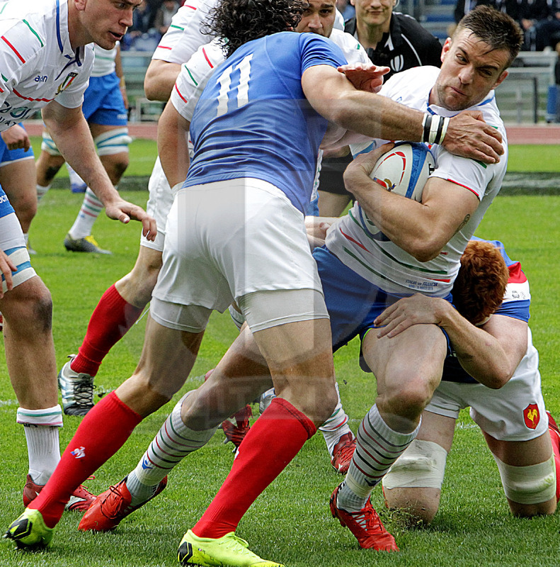 Guinness Sei Nazioni 2019, Round 5, Roma, stadio Olimpico 16/03/2019, Italia v Francia, Edoardo Padovani fermato da Huget. Foto Daniele Resini/Fotosportit