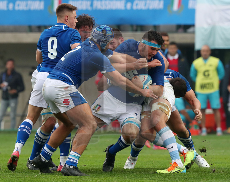 Autumn Nations Series 2021, Treviso, stadio di Monigo 13/11/2021, Itallia v Argentina, David Sisi con Gianmarco Lucchesi in sostegno. Foto Daniele Resini/Fotosportit