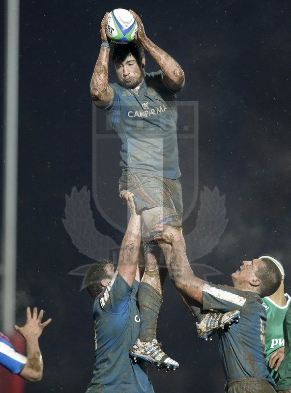 RBS 6 Nazioni U20 2015, Biella, Stadio Pozzo Lamarmora, 6-02-2015, Matteo Archetti in touche. Foto: Roberto Bregani/Fotosportit.