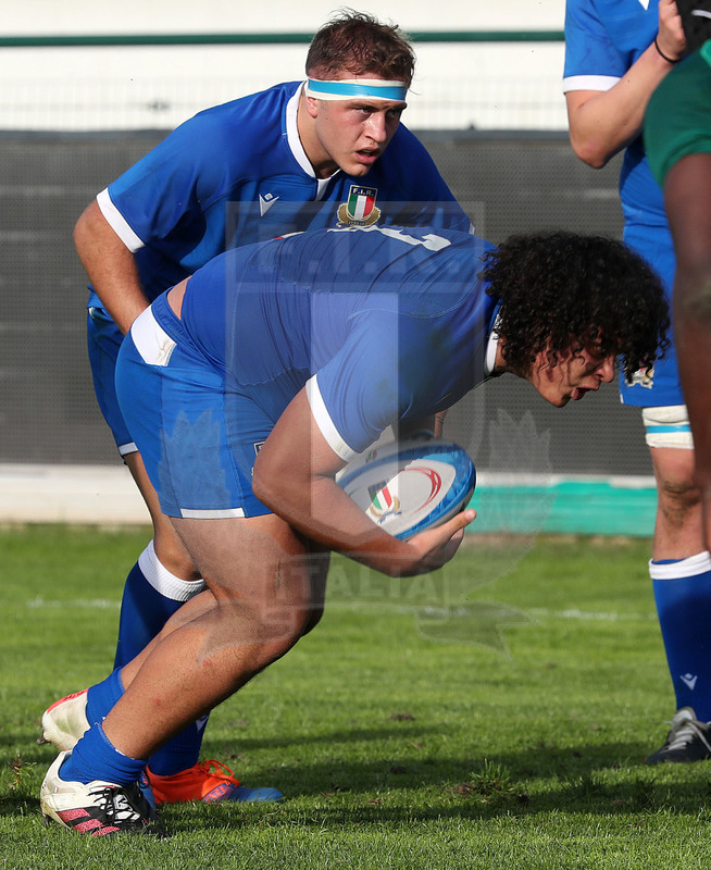 Test match U18, Trviso, stadio di Monigo, Italia U18 v Irlanda U18, Marcos Francesco Gallorini con Di Stefano in sostegno. Foto Daniele Resini/Fotosportit