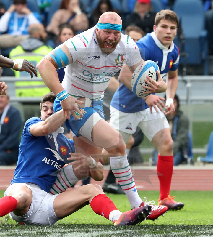 Guinness Sei Nazioni 2019, Round 5, Roma, stadio Olimpico 16/03/2019, Italia v Francia, Leonardo Ghiraldini fermato da N\