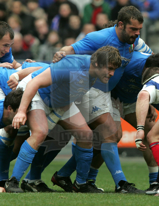 Sei Nazioni 2006, Parigi, Stade de France 25/02/2006, Francia v Italia, la prima linea azzurra con Carlos Nieto e Fabio Ongaro. Foto Daniele Resini/Fotosportit