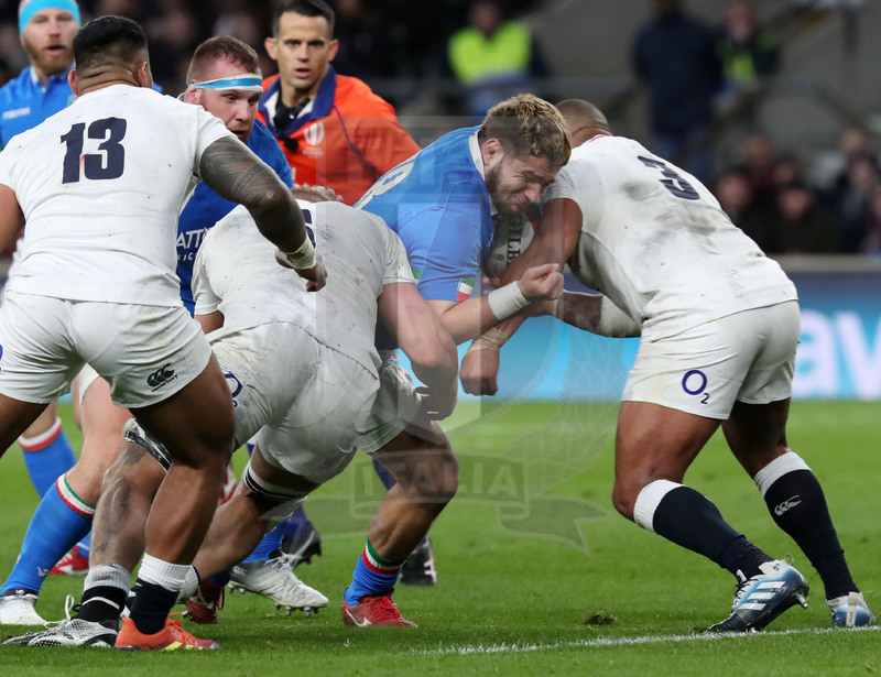 Guinness Sei Nazioni 2019, Round 4, Londra, Twickenham 09/03/2019, Inghilterra v Italia, Tiziano Pasquali impatta su Synkler. Foto Daniele Resini/Fotosportit