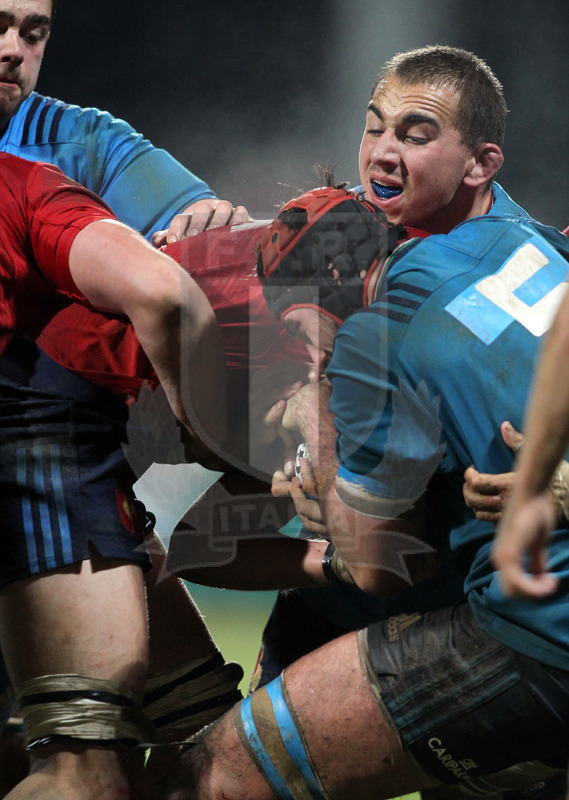 Rbs Sei Nazioni 2016 under 20, round 1, Nevers, Stade Du Pré Fleuri 05/02/2016, Francia U20 v Italia U20, Daniele Rimpelli lotta in maul. Foto Daniele Resini/Fotosportit