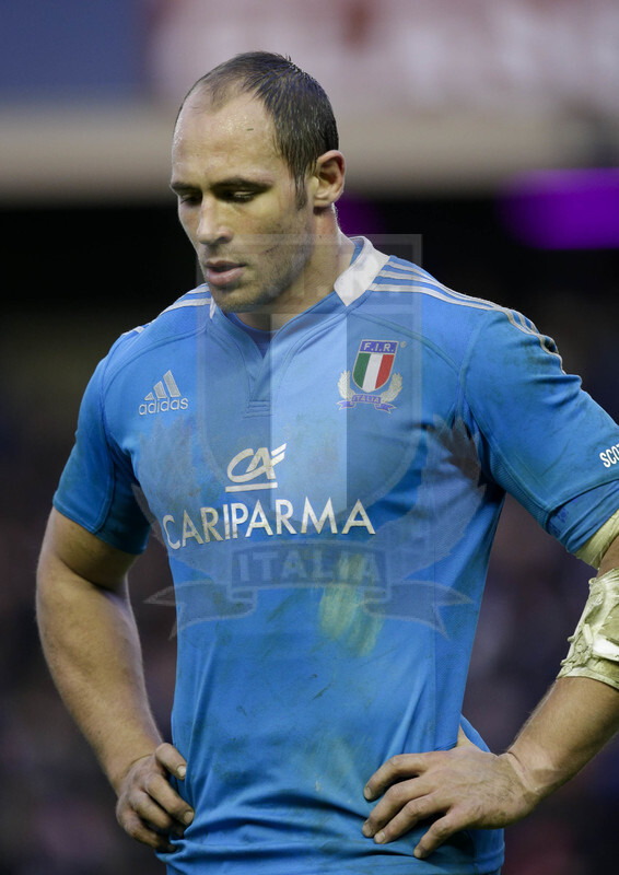 RBS 6 Nazioni 2013, Edimburgo, Murrayfield Stadium, 9-02-2013, Scozia v Italia. La delusione di Parisse a fine partita