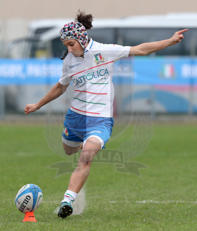 Guinness Sei Nazioni 2019 Donne, Padova, stadio Plebiscito 17/03/2017, Italia Donne v Francia Donne, Michela Sillari al calcio piazzato. Foto Daniele Resini/Fotosportit