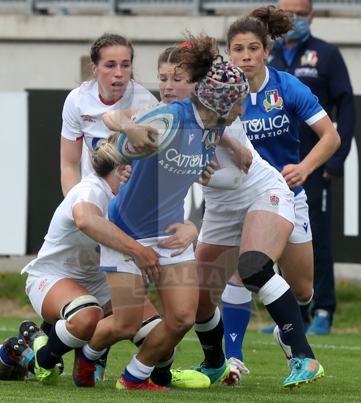 Sei Nazioni Donne 2021, Parma, stadio Lanfranchi 10/04/2021, Italia v Inghilterra, Michela Sillari con Aura Musso in sostegno. foto Daniele Resini/Fotosportit