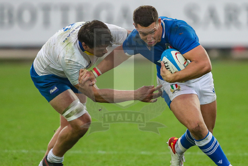 Autumn Nations Series 2021, Parma, Stadio Lanfranchi, 20-11-2021, Italia vs Uruguay. Luca Morisi placcato da Manuel Diana.  Foto Roberto Bregani/Fotosportit