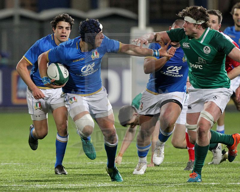 Natwest Sei Nazioni 2018 U20, round 2, Dublino, Donnybrook 09/02/2018, Irlanda U20 v Italia U20, Break di Michelangelo Biondelli con Casilio in sostegno. Foto Daniele Resini/Fotosportit
