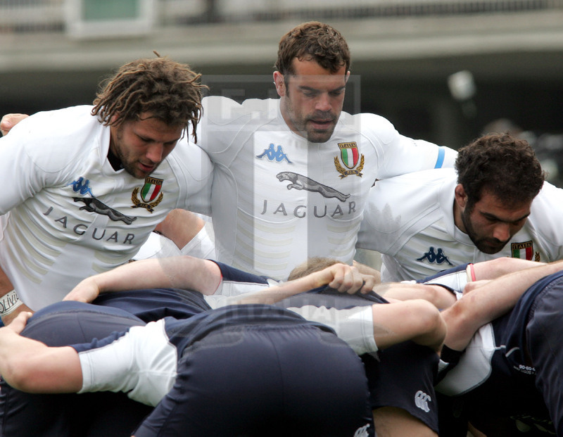 Rbs Sei Nazioni 2006, Roma, stadio Flaminio 18/03/2006, Italia v Scozia, la prima linea azzurra all\
