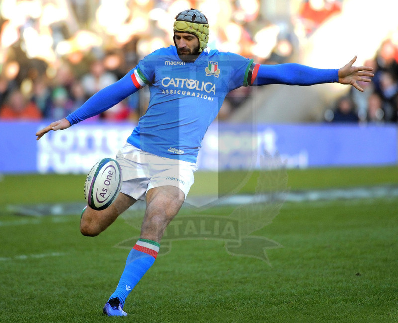 Guinness Sei Nazioni 2019, Round 1, Edimburgo, Murrayfield 02/02/2019, Scozia v Italia, Angelo Esposito al calcio tattico. Foto David Gibson/Fotosportit