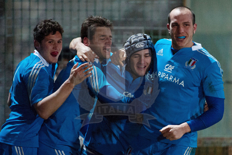 RBS 6 Nazioni U20 2013, Avezzano (AQ), Stadio dei Marsi, 15-03-2013, Italia U20 v Irlanda U20, Violi, Esposito e Bettin festeggiano Campagnaro dopo la meta.