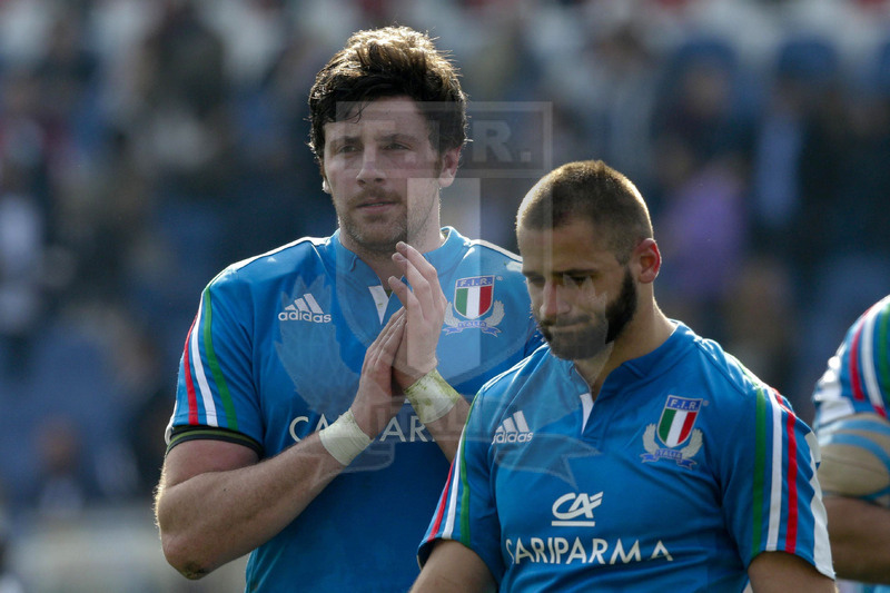 RBS 6 Nazioni 2014, Roma, Stadio Olimpico, 15-03-2014, Italia v Inghilterra. La delusione di George Biagi e Angelo Esposito a fine partita. Foto: Roberto Bregani