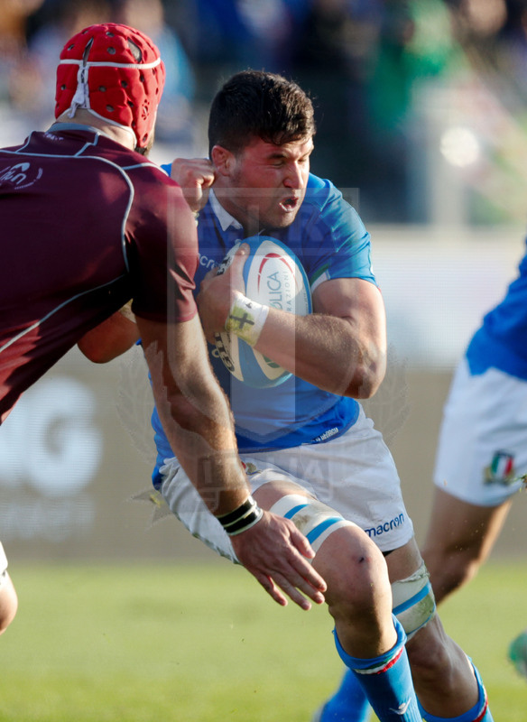 Cattolica Test Match 2018, Firenze, Stadio Franchi, 10-11-2018, Italia v Georgia. Una carica di Sebastian Negri. Foto: Roberto Bregani / Fotosportit