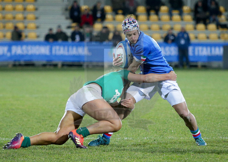 Guinness Sei Nazioni 2019 Donne, Round 3, Parma, Stadio Lanfranchi, 23/02/2019, Italia Donne v Irlanda Donne. Michela Sillari a contatto con Sene Naoupu. Foto Roberto Bregani/Fotosportit