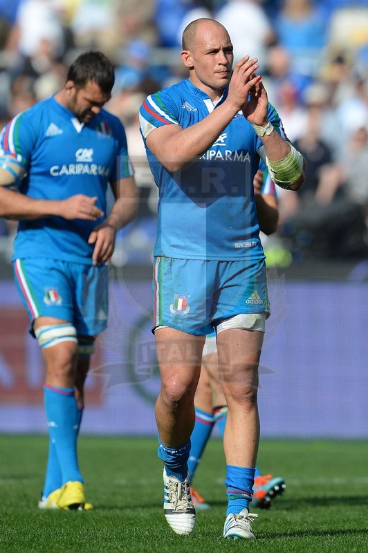 Sei Nazioni 2014, Londra, Roma, stadio Olimpico, 15-03-2014, Italia v Inghilterra, Sergio Parisse saluta il pubblico- foto: Massimiliano Pratelli