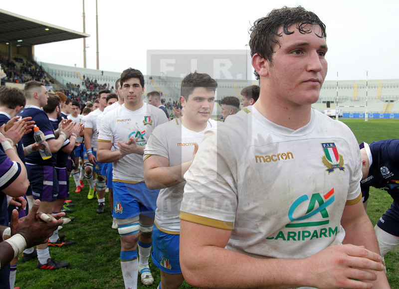 Natwest Sei Nazioni U20 2018, round 5, Bari, stadio della Vittoria 16/03/2018, Italia U20 v Scozia U20, gli Azzuri, guidati da Michele Lamaro, nel corridoio scozzese. Foto Daniele Resini/Fotosportit
