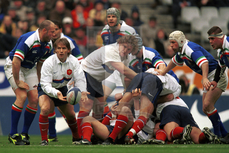 Lloyds TSB Sei Nazioni 2000, Round 5, Parigi, Stade de France 01/04/2000, Francia v Italia, apertura di Heuber. Foto Daniele Resini/Fotosportit