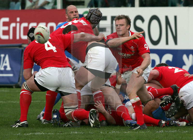 Sei Nazioni 2007, Roma, stadio Flaminio 10/03/2007, Italia v Galles, apertura di Dwayne Peel. Foto Daniele Resini/Fotosportit