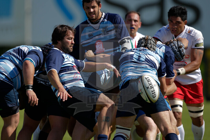 Rugby, Serie A 2015-2016, Finale, Viadana (MN), Stadio Zaffanella, 22-05-2016, Conad Reggio v Tossini Pro Recco. Lisandro Villagra al piede. Foto: Roberto Bregani / Fotosportit