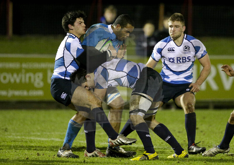 RBS 6 Nazioni 2013 Under 20, Galashiels, Netherdale 8-02-2013, Scozia U20 v Italia U20, Maxime Mbandà su un doppio placcaggio.