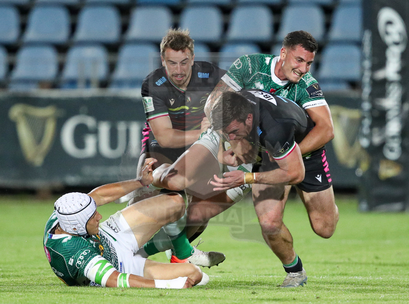 Guinness PRO14 Rainbow Cup 2020-2021, Parma, Stadio Lanfranchi, 7//05/2020, Zebre vs Benetton. Enrico Lucchin placcato da Marco Zanon. Foto: Roberto Bregani/Fotosportit