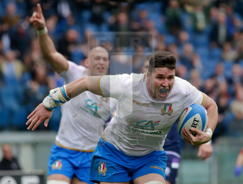 Natwest Sei Nazioni 2018, Roma, Stadio Olimpico, 17/03/2018, Italia v Scozia. Sebastian Negri lanciato a marcare la meta poi annullata dall\