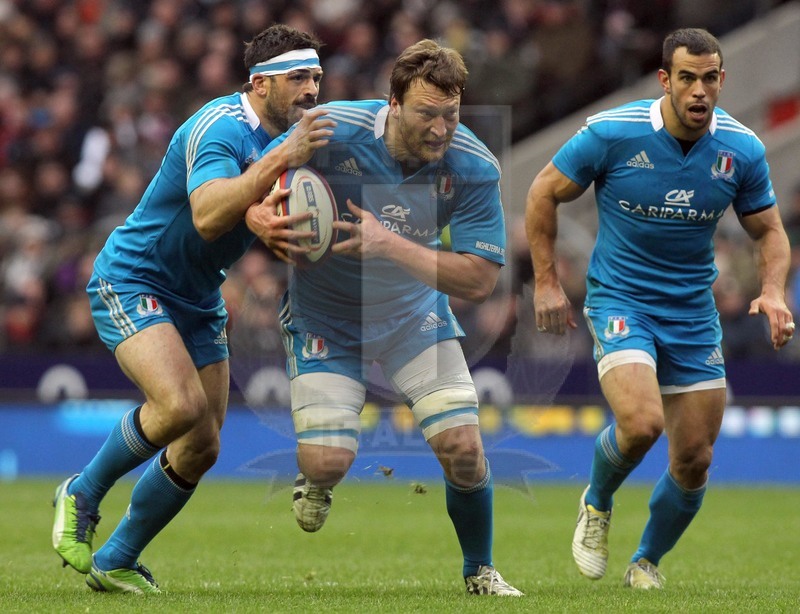 Sei Nazioni 2013, Twickenham 10/03/2013, Inghilterra v Italia, Antonio Pavanello con Masi e Canale in sostegno.