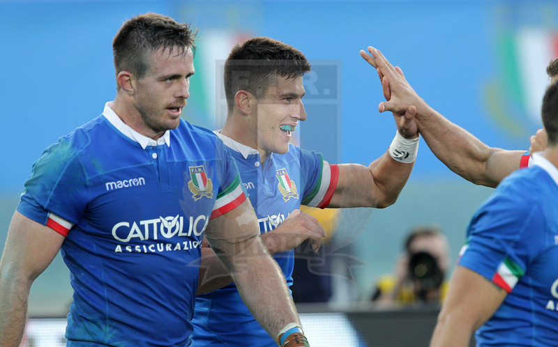 Cattolica Test Match 2018, Firenze, stadio Artemio Franchi 10/11/2018, Italia v Gorgia, Tommaso Allan festeggiato dopo la meta. Foto Daniele Resini/Fotosportit