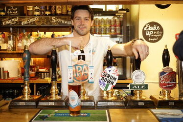 England Rugby Star Ben Foden Invites Fans to Share a Pint for Opening Six Nations Match